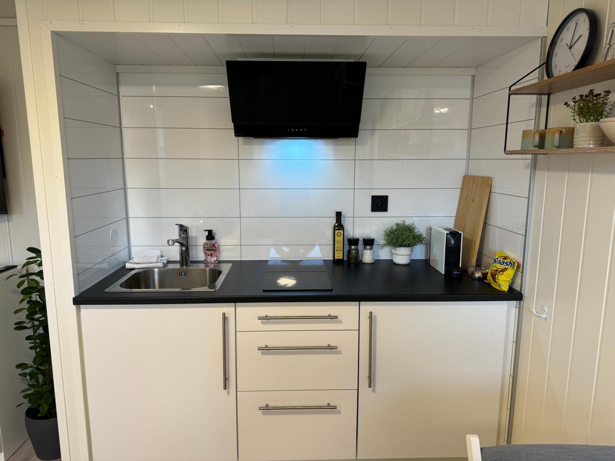 Mini Apartment In Centre Of Jørpeland エクステリア 写真