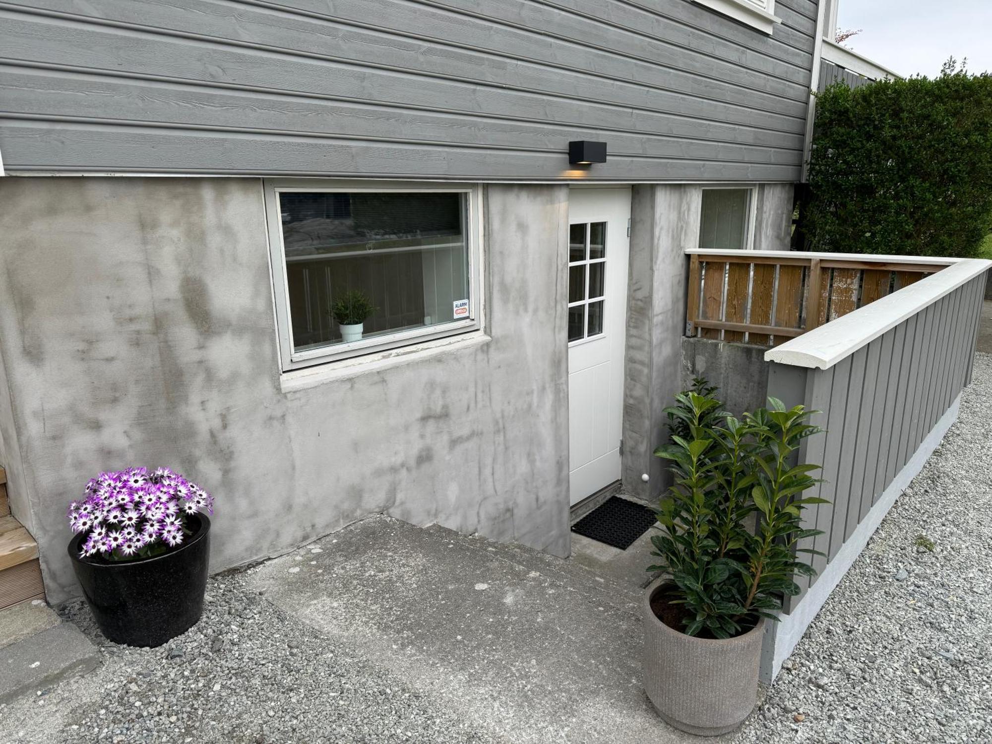 Mini Apartment In Centre Of Jørpeland エクステリア 写真